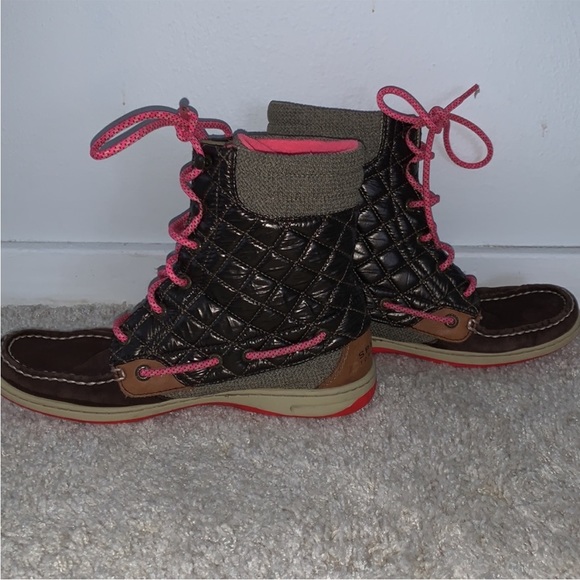 Sperry Boots - Picture 4 of 8